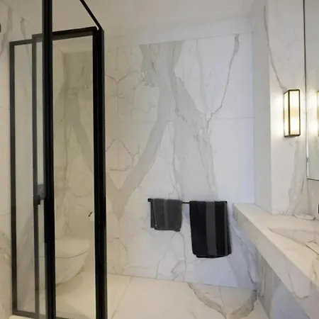Penthouse Special Paris شقة باريس
